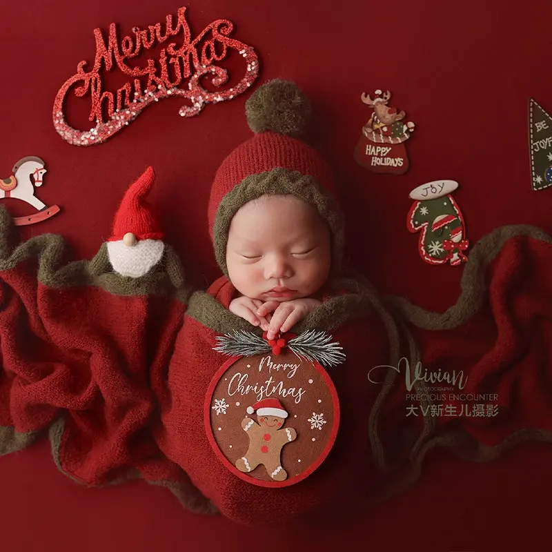 Red Knitted Christmas Theme Set - Newborn Photography Props